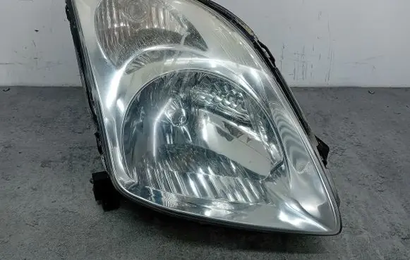 Suzuki Swift I Headlight/headlamp 35100-62J11