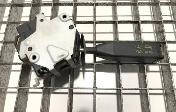 Other switches/knobs/shifts