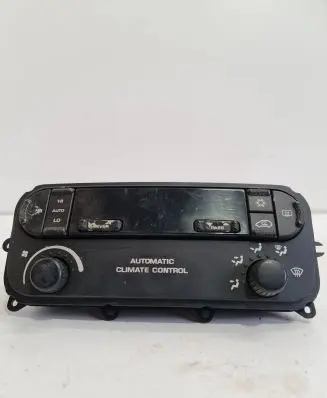 Chrysler Voyager Climate control unit P05127379AA 12239589 066700099