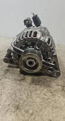 Toyota Avensis T250 Generator/alternator YY20F08