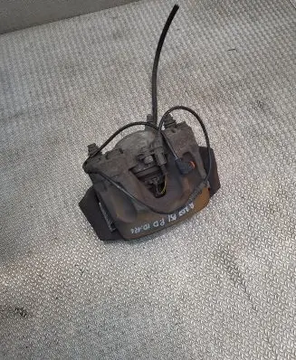 Mercedes-Benz E A207 Front brake caliper