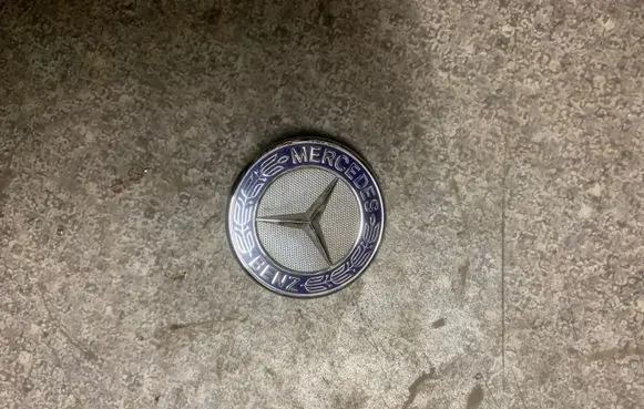 Mercedes-Benz Sprinter W906 Manufacturer badge logo/emblem A2078170316 2078170316