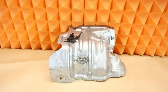Renault Sandero II Exhaust heat shield 144503894R