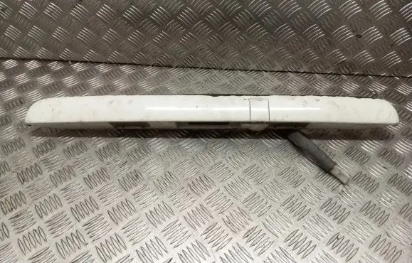 Volvo S70 V70 V70 XC Trunk door license plate light bar 9152287