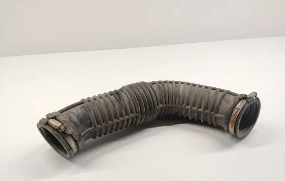 Nissan NV400 Air intake hose/pipe