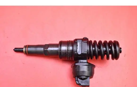 Skoda Superb B6 (3T) Fuel injector 0414720230