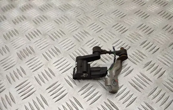 Ford Focus Headlight/headlamp level sensor 3048975
