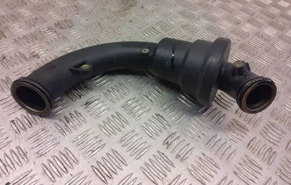 Mercedes-Benz A W176 Intercooler hose/pipe a6511400387