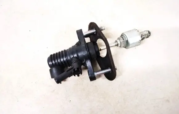 Toyota RAV 4 (XA30) Clutch master cylinder