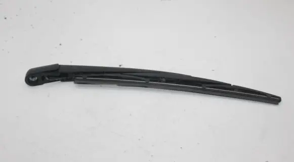 Subaru Forester SJ Rear wiper blade arm