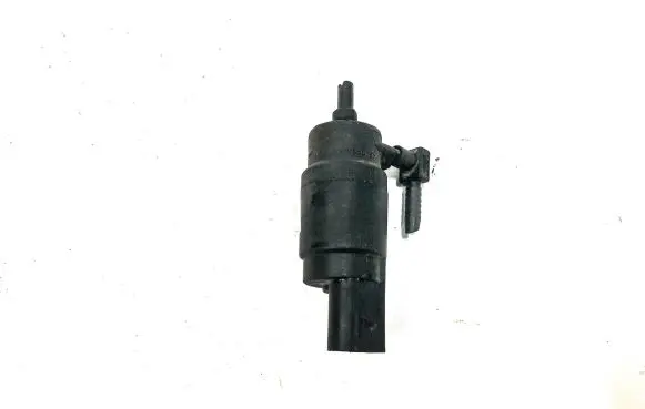 Mercedes-Benz E W211 Windscreen/windshield washer pump 3090179