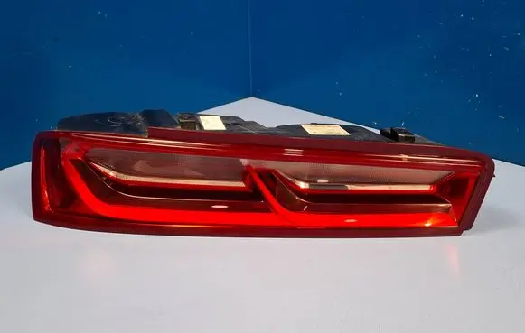 Rear/tail lights