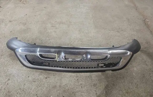 Mercedes-Benz GLC X253 C253 Front bumper lower grill A2538859601