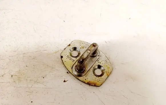 Toyota Corolla Verso AR10 Rear door lock loop/hook striker 