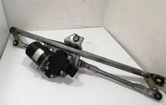 Audi A6 S6 C5 4B Front wiper linkage and motor 8D2955113C