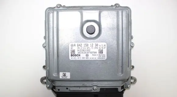 Mercedes-Benz CLS C219 Engine control unit/module A6421501230