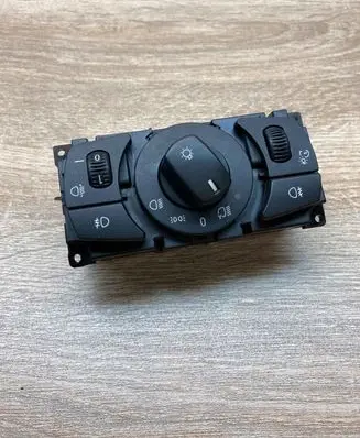 BMW 5 E60 E61 Light switch 6953737