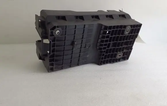 Hummer H3 Fuse box cover 15887759 63511572