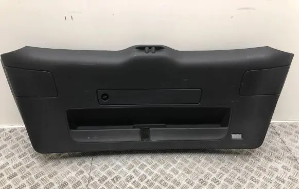 Audi Q5 SQ5 Tailgate trim 8R0867979B
