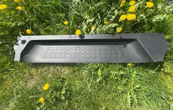 Peugeot Expert Front sill trim cover SP08049 9819870377 84515
