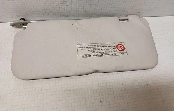 Toyota Yaris Sun visor