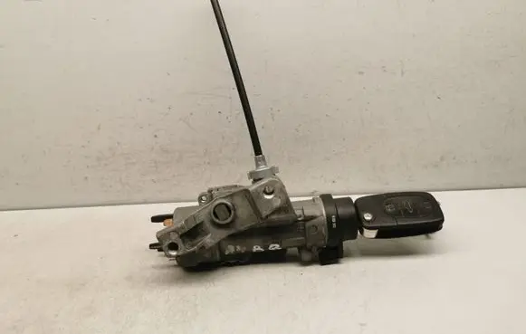 Audi A4 S4 B6 8E 8H Ignition lock 4B0905851F