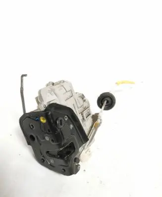 Audi A4 S4 B7 8E 8H Rear door lock 8E0839015AA