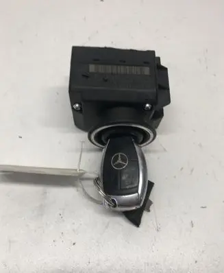 Mercedes-Benz CLK A209 C209 Ignition lock 2095453308 6018202061606176