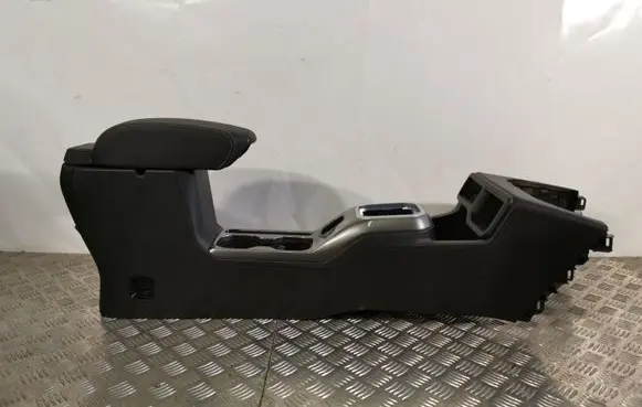 Jeep Renegade Armrest