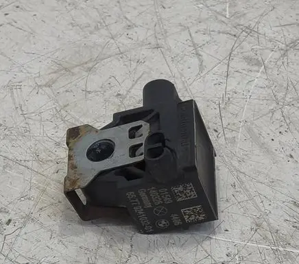 BMW 5 F10 F11 Airbag deployment crash/impact sensor 9241032