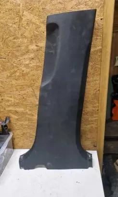 (B) pillar trim (bottom)