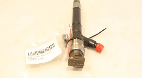 Toyota Auris 150 Fuel injector 50351416