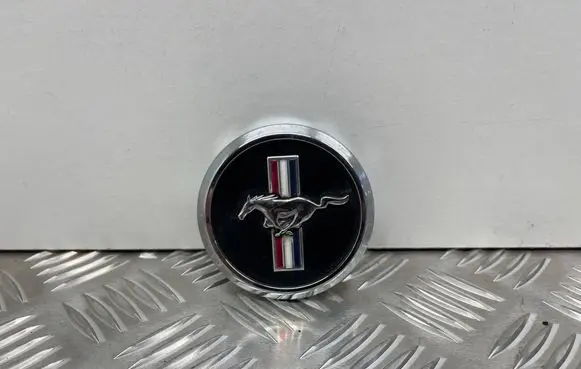Ford Mustang V Original wheel cap BR331A096BA