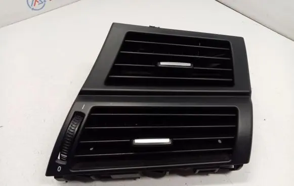 BMW X5 E70 Dashboard side air vent grill/cover trim 7161804 64227161804 64229227768