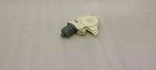 Mercedes-Benz A W176 Front door window regulator motor A2469065200