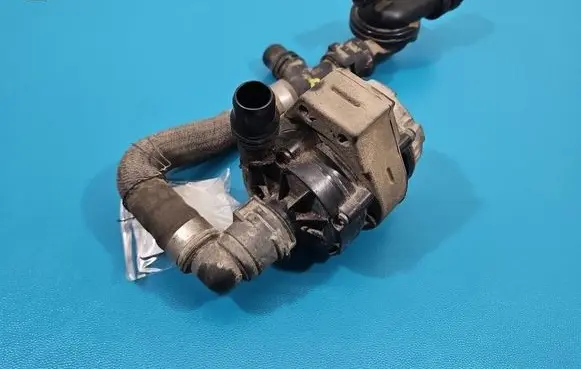 Peugeot 3008 II Electric auxiliary coolant/water pump 0392024018 IMPRK1533091