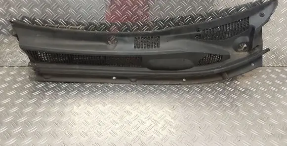 Toyota RAV 4 (XA20) Wiper trim 5570842110 5578142040