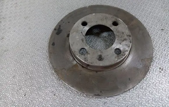 Volkswagen Golf II Front brake disc