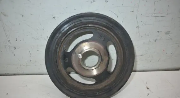 Peugeot 308 SW Crankshaft pulley 9654961080