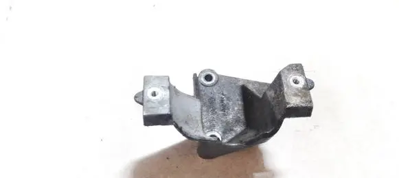Citroen Xsara Picasso Engine mounting bracket 9638770480