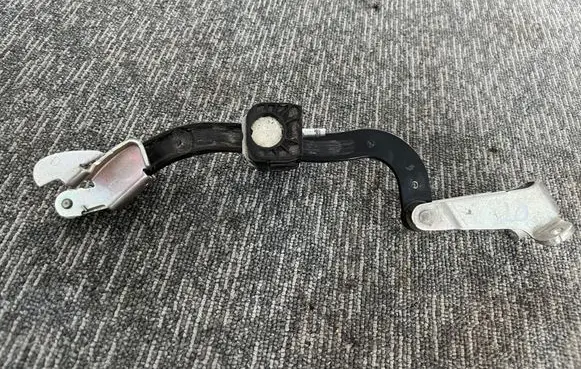 Fiat Ducato Rear door check strap stopper 