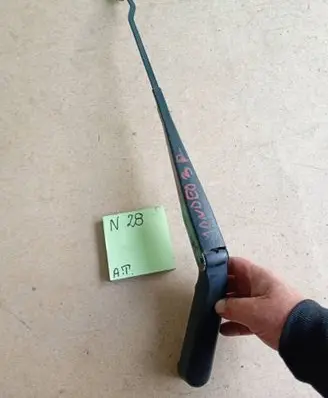 Ford Mondeo Mk III Front wiper blade arm 127855454