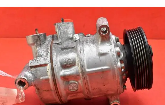 Skoda Rapid (NH) Air conditioning (A/C) compressor (pump) 5Q0820803G