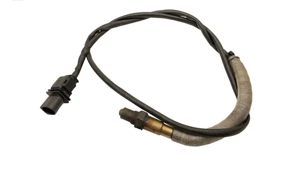 BMW 5 E60 E61 Lambda probe sensor 7570760
