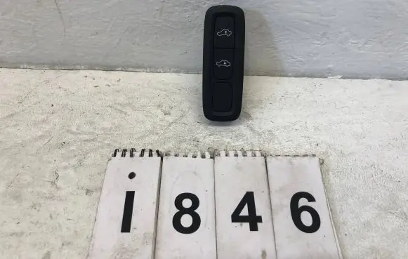 Volvo XC90 Suspension ride height/mode switch 31376484