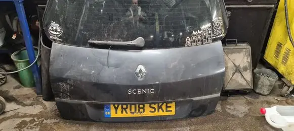 Renault Scenic II - Grand scenic II Tailgate/trunk/boot lid