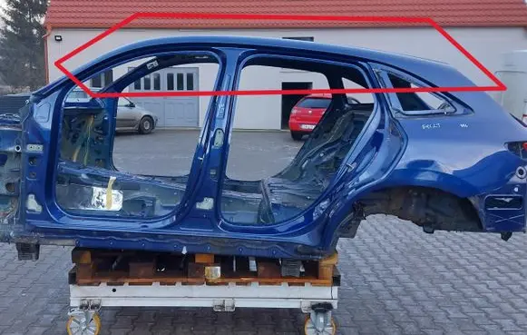 Mercedes-Benz EQC Roof MERCEDESEQCDACH896