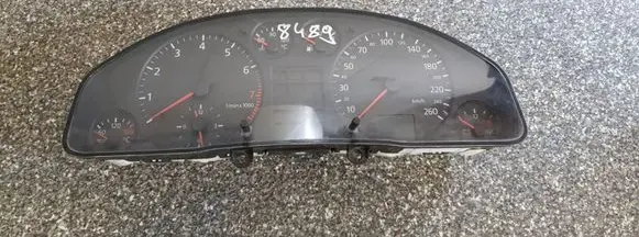 Audi A6 S6 C5 4B Speedometer (instrument cluster) 4B0919860F