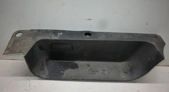 Front sill trim cover