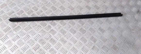 Seat Toledo IV (NH) Front door glass trim molding 5JA837479A
